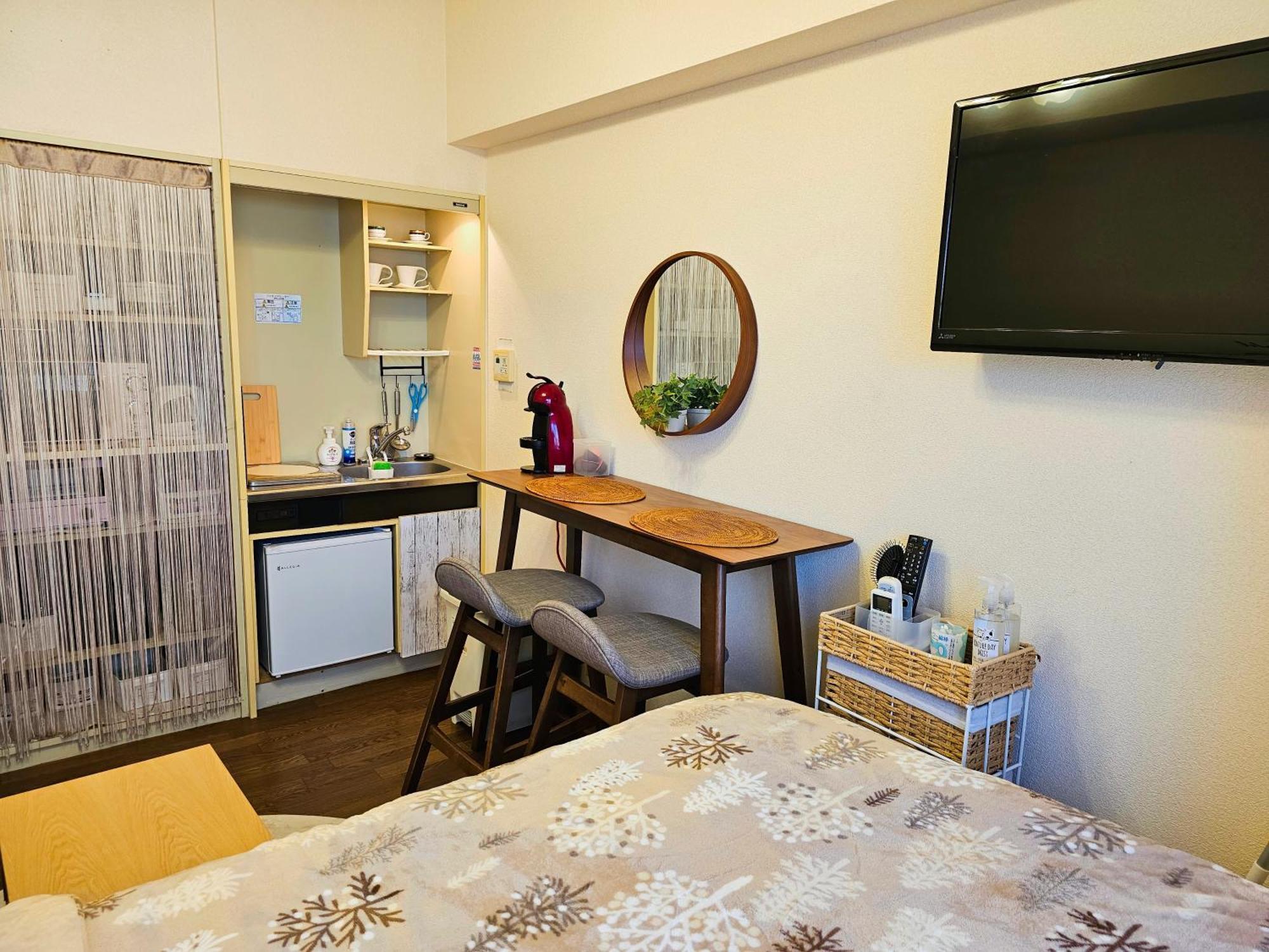 Apartment 503..near Jr.koiwa St.. Disneyland,direct Bus To The Airport *